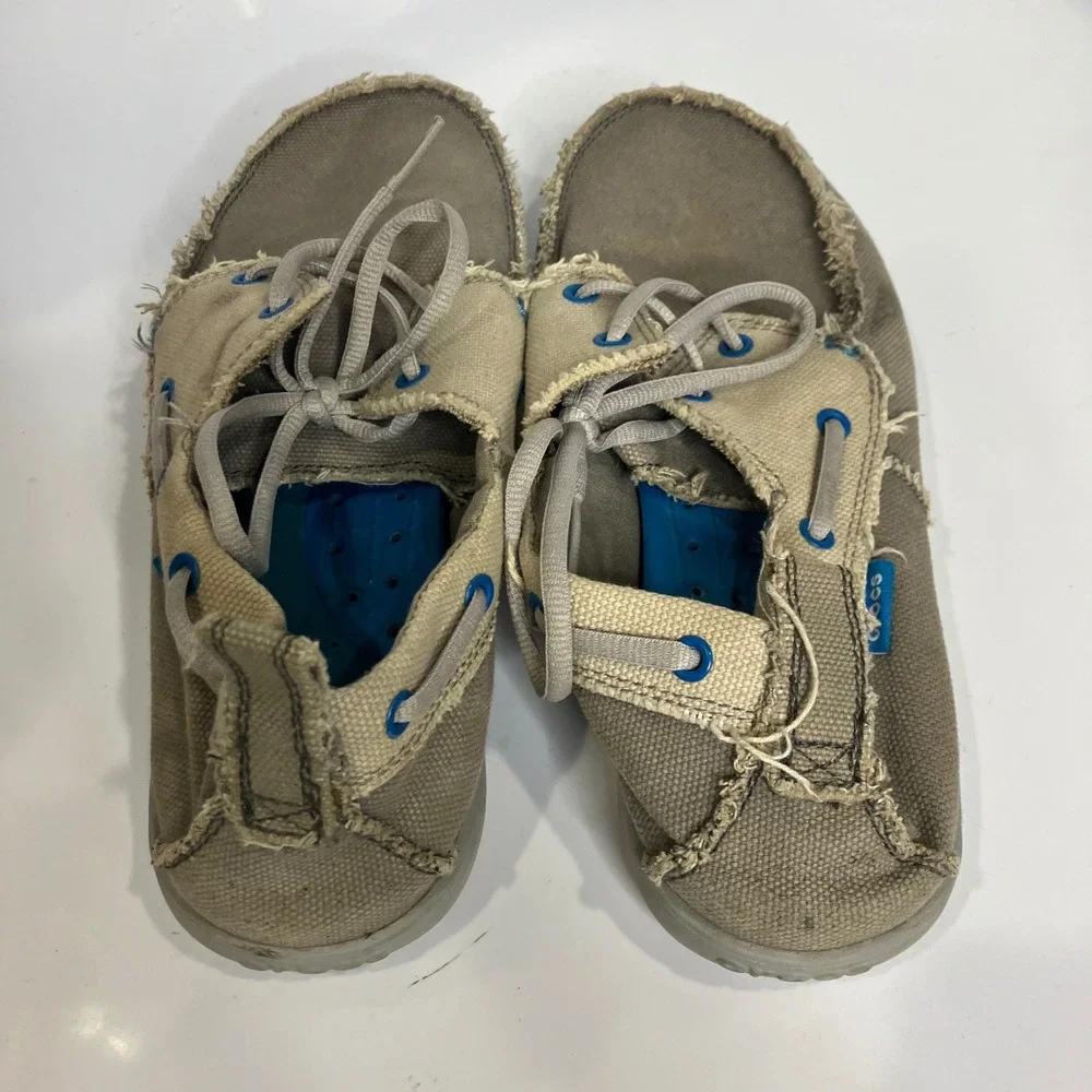 Crocs tan canvas loafers slip on shoes mens size 10 casual comfort shoes neutral